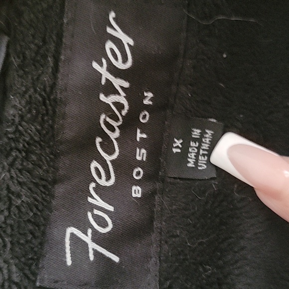 Jacket - Picture 3 of 4